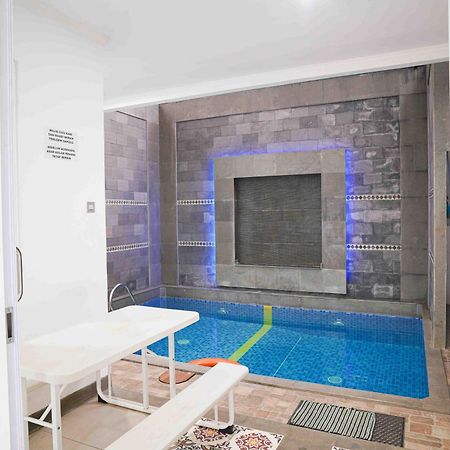 בנדונג Schones Haus Private Pool & Netflix By Grorental מראה חיצוני תמונה