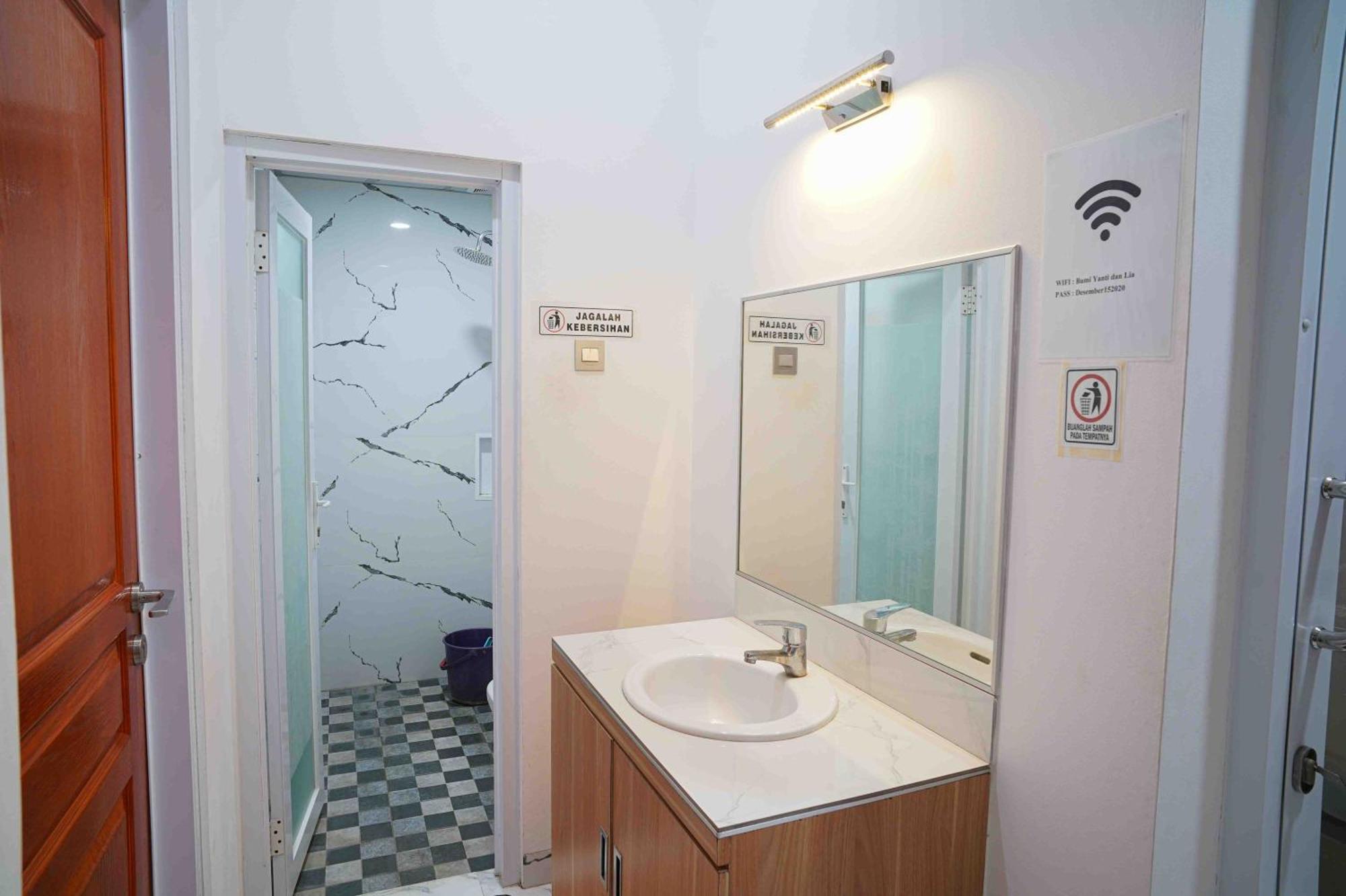 בנדונג Schones Haus Private Pool & Netflix By Grorental מראה חיצוני תמונה